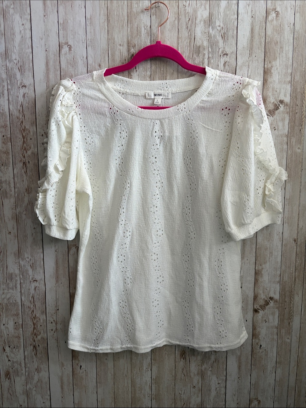 🆕 Wisp & Willow Cream Eyelet Puff-Sleeve Blouse